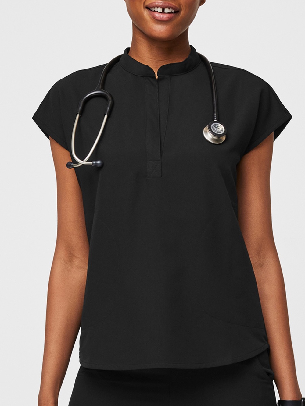 Figs Women's Rafaela Oversized Scrub Top - Black